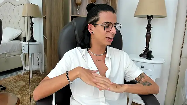 Ibratxandy online show from February 2026 09:13:01 PM