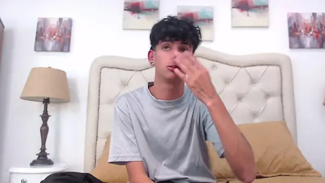 Ibratxandy online show from March 2026 03:51:01 PM