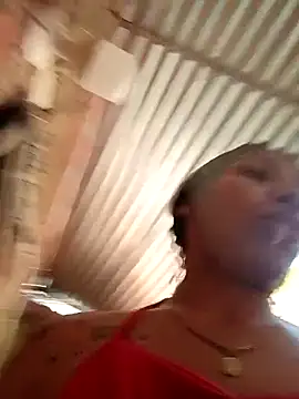 Rous-squir online show from February 2026 07:19:02 PM