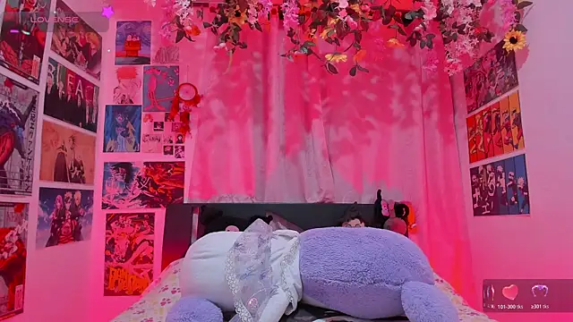 FluffyMelons online show from February 2026 10:59:01 PM