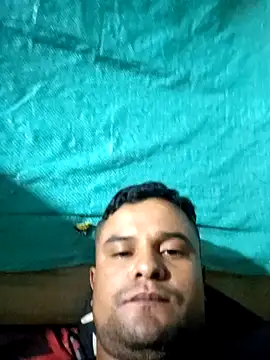 Snapshot of gomelo_19cm chatting on February 2026 05:33:01 PM gomelo 19cm online show from February 2026 05:33:01 PM