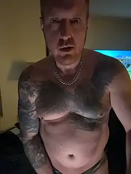 Snapshot of CloudyKingG chatting on April 2026 08:28:01 AM CloudyKingG online show from April 2026 08:28:01 AM