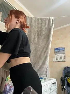 Nancyhot777 online show from December 2025 08:34:01 AM