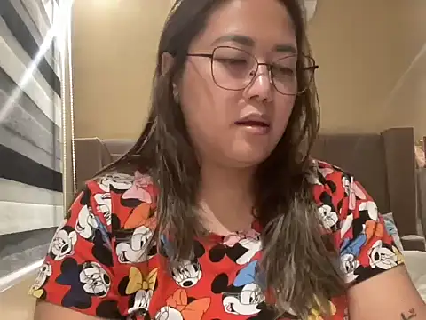 Snapshot of Bunny_asian10 chatting on February 2026 12:45:02 PM Bunny asian10 online show from February 2026 12:45:02 PM