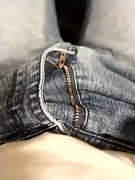 Ajayy01 online show from January 2026 03:39:02 PM