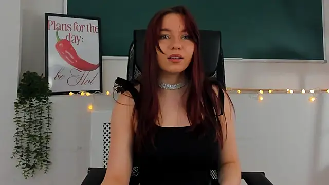 NoraHaynes online show from April 2026 03:09:02 AM