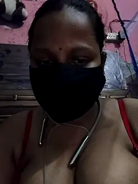 shalubhabhi69 online show from November 2025 07:13:02 PM