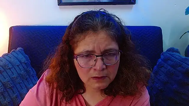 Linda banks  online show from October 2025 01:28:01 AM