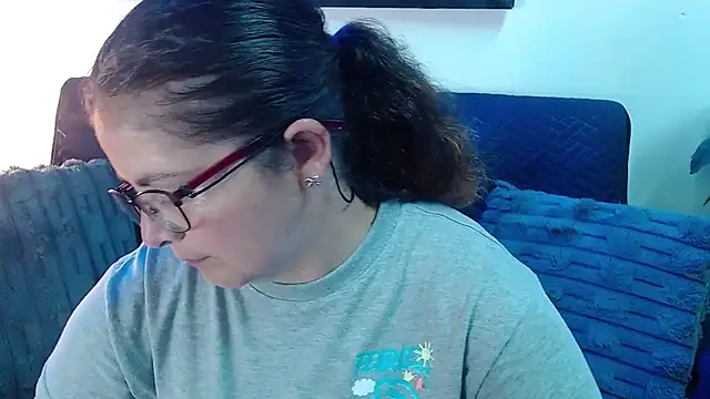 Snapshot of Linda_banks_ chatting on June 2026 01:54:01 AM Linda banks online show from June 2026 01:54:01 AM