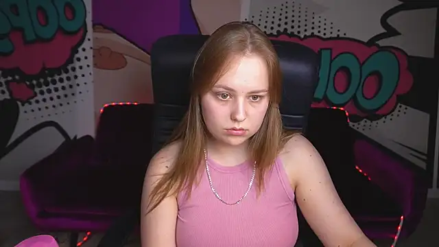 CrystallPaws online show from September 2025 07:17:02 PM