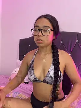 Snapshot of Danna_Sexxxx chatting on February 2026 11:44:02 AM Danna Sexxxx online show from February 2026 11:44:02 AM