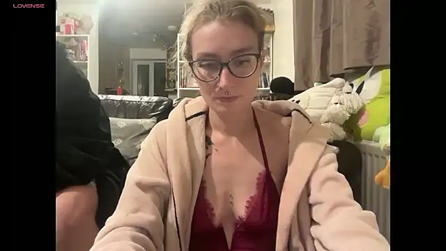 harleyblair online show from November 2025 11:03:01 PM