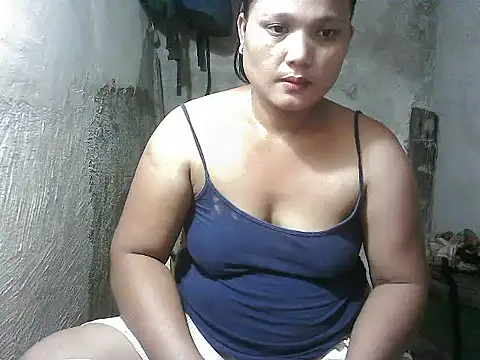 Snapshot of lady_helen00 chatting on May 2026 11:48:02 AM lady helen00 online show from May 2026 11:48:02 AM