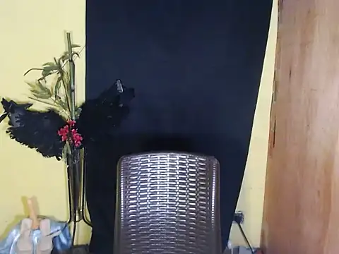 Snapshot of YourHotPinayTS chatting on February 2026 06:14:02 AM YourHotPinayTS online show from February 2026 06:14:02 AM