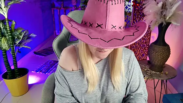 Stef Nicks online show from March 2026 09:04:01 AM