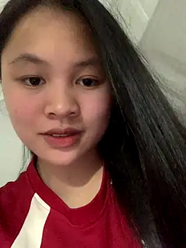 Snapshot of NhuFox chatting on November 2025 01:21:02 PM NhuFox online show from November 2025 01:21:02 PM