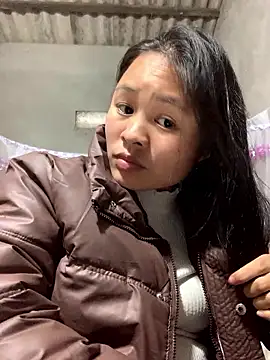 Snapshot of NhuFox chatting on January 2026 07:34:02 AM NhuFox online show from January 2026 07:34:02 AM