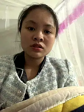 Snapshot of NhuFox chatting on January 2026 02:25:01 AM NhuFox online show from January 2026 02:25:01 AM