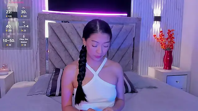 Sussyrosse  online show from April 2026 12:44:02 PM