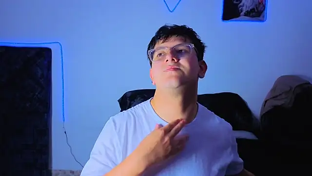 Ryan Doretti online show from December 2025 07:09:01 PM