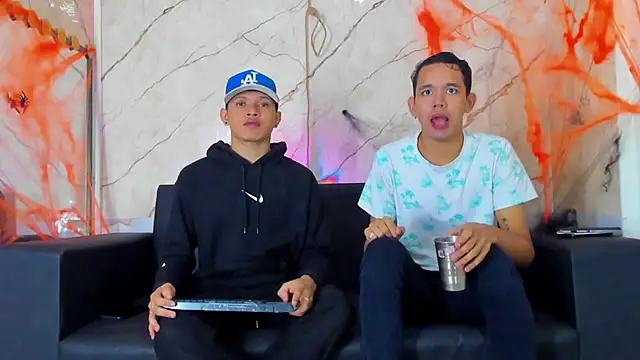 Snapshot of jeremytonner chatting on October 2025 03:40:02 AM jeremytonner online show from October 2025 03:40:02 AM