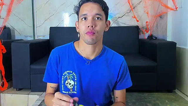 Snapshot of jeremytonner chatting on October 2025 03:39:02 AM jeremytonner online show from October 2025 03:39:02 AM