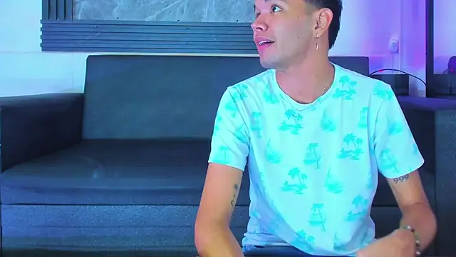 Snapshot of jeremytonner chatting on November 2025 03:52:02 AM jeremytonner online show from November 2025 03:52:02 AM