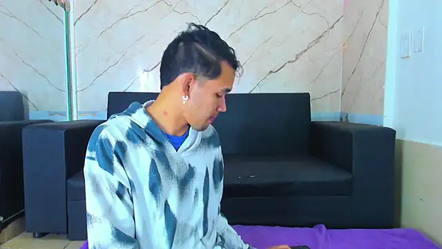 Snapshot of jeremytonner chatting on November 2025 03:51:01 AM jeremytonner online show from November 2025 03:51:01 AM