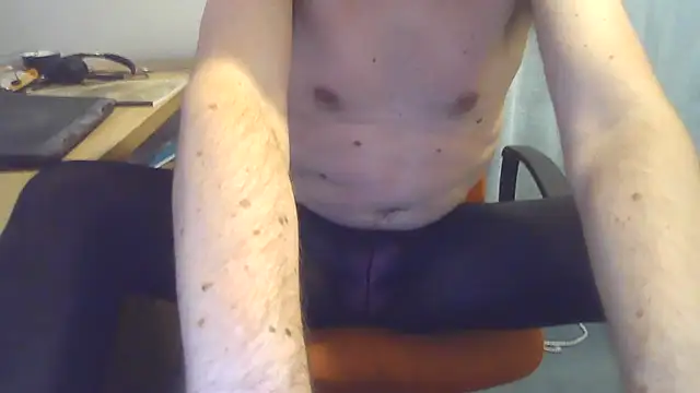 Snapshot of Skookie1 chatting on February 2026 08:38:01 AM Skookie1 online show from February 2026 08:38:01 AM