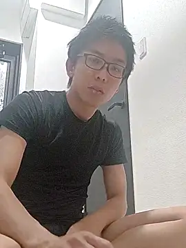 mitsuki0915 online show from June 2026 12:32:01 PM