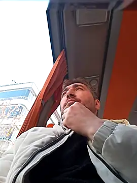 mert0359 online show from December 2025 01:28:02 PM