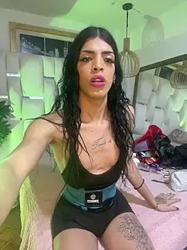 Lady Dirty444 online show from November 2025 06:31:02 PM