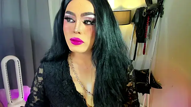 Snapshot of MagnaCumLoader17 chatting on November 2025 11:25:02 PM MagnaCumLoader17 online show from November 2025 11:25:02 PM