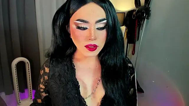 Snapshot of MagnaCumLoader17 chatting on November 2025 09:50:01 PM MagnaCumLoader17 online show from November 2025 09:50:01 PM