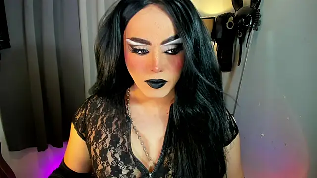 Snapshot of MagnaCumLoader17 chatting on December 2025 02:28:02 AM MagnaCumLoader17 online show from December 2025 02:28:02 AM