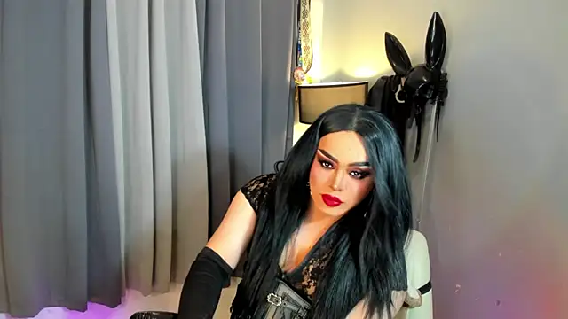 Snapshot of MagnaCumLoader17 chatting on January 2026 11:40:02 PM MagnaCumLoader17 online show from January 2026 11:40:02 PM