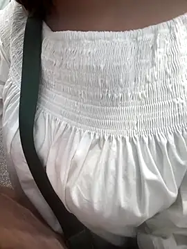 Snapshot of Sao_min chatting on September 2025 06:14:01 AM Sao min online show from September 2025 06:14:01 AM