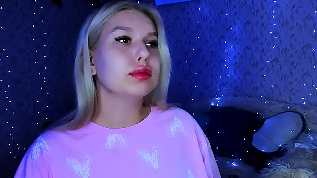 ChloeRicc online show from September 2025 07:52:01 PM