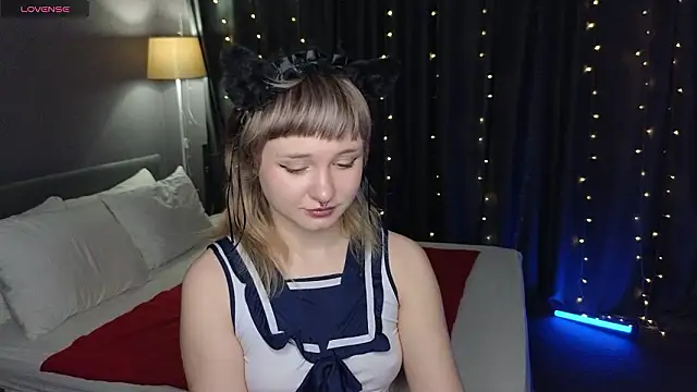 Tori Cutie online show from February 2026 12:05:02 AM