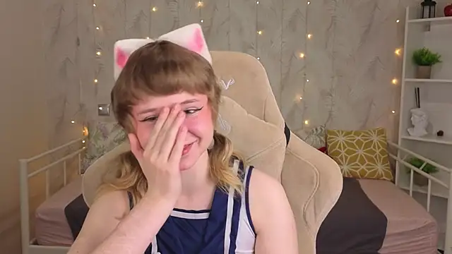 Tori Cutie online show from June 2026 12:05:02 AM