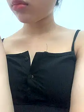 Snapshot of Nguyenha11 chatting on September 2025 06:25:02 AM Nguyenha11 online show from September 2025 06:25:02 AM