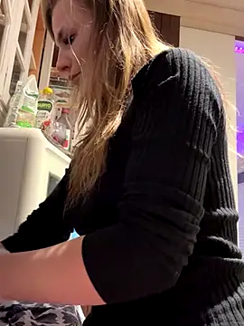 IsabellaEtha online show from October 2025 04:48:01 AM