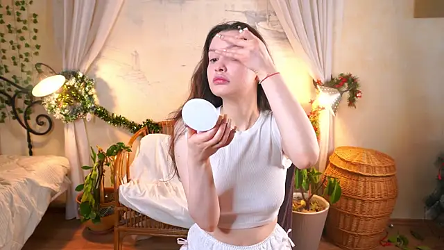 EvaDowe online show from February 2026 04:42:01 AM