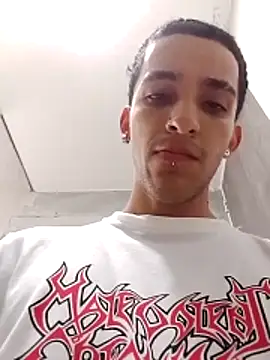 Khalifaxxx online show from April 2026 06:44:02 PM