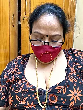 Snapshot of heera-rani chatting on March 2026 03:40:02 PM heera-rani online show from March 2026 03:40:02 PM