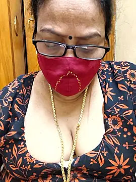 Snapshot of heera-rani chatting on March 2026 04:07:01 AM heera-rani online show from March 2026 04:07:01 AM