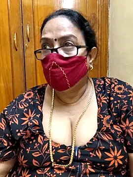 Snapshot of heera-rani chatting on March 2026 01:36:02 PM heera-rani online show from March 2026 01:36:02 PM