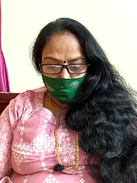 Snapshot of heera-rani chatting on March 2026 05:52:01 AM heera-rani online show from March 2026 05:52:01 AM