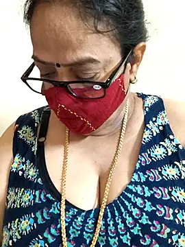 Snapshot of heera-rani chatting on April 2026 06:51:02 AM heera-rani online show from April 2026 06:51:02 AM