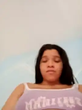 VictoriDior online show from December 2025 05:18:02 PM